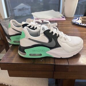 Nike Air Max Women's Sneakers White, Black, Mint Green